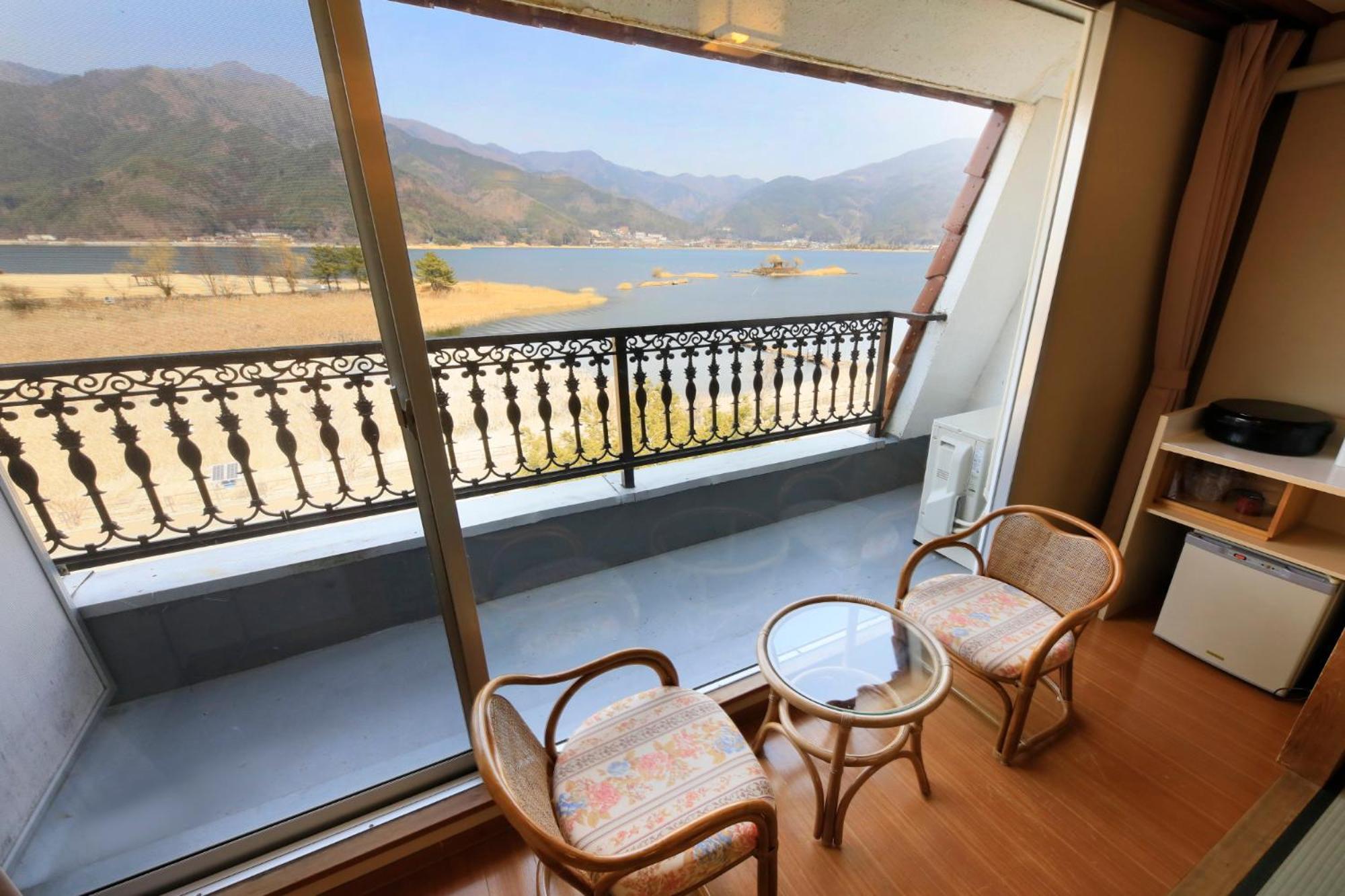 Lakeland Hotel Mizunosato Фудзі-Каваґутіко Екстер'єр фото